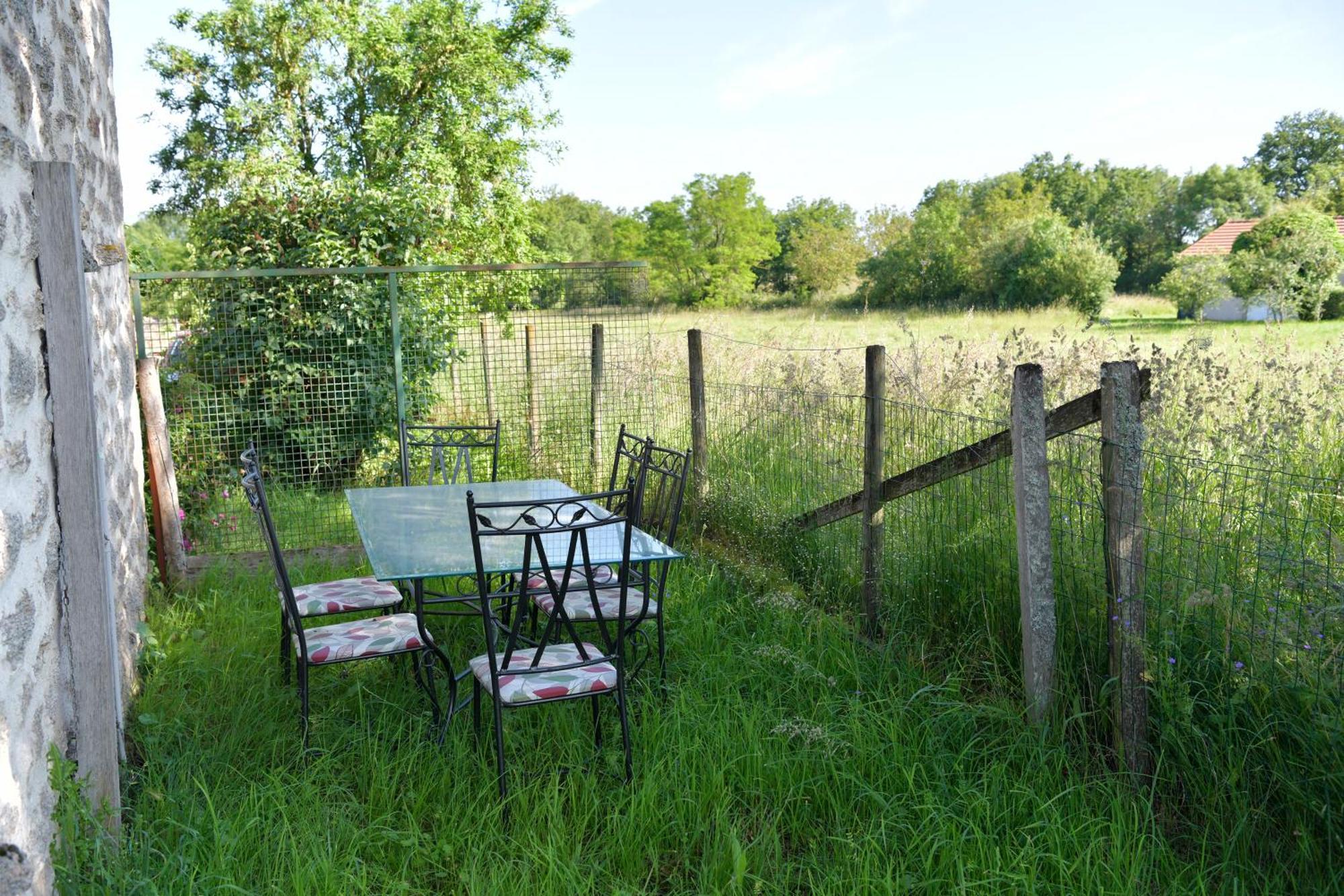 Maisonnette La Roche-en-Brenil Extérieur photo